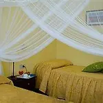Otel Alambra Cenova