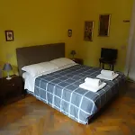 Otel Alambra 2*