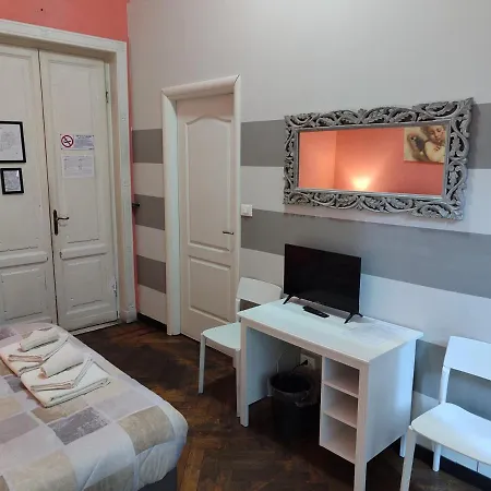 Alambra Hotel Genoa