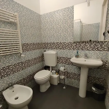 Alambra Hotel Genoa
