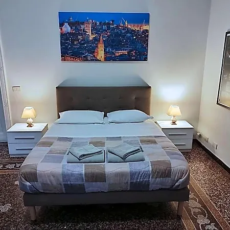 Alambra Hotel 2*