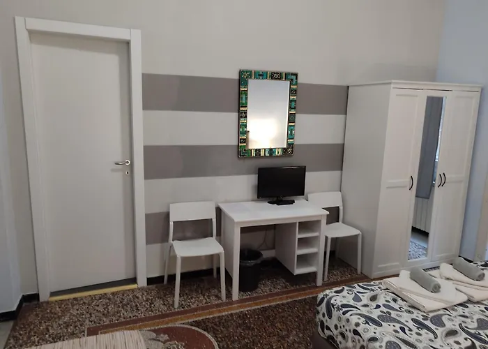 Alambra Hotel 2*