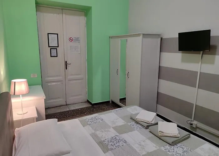 Alambra Hotel