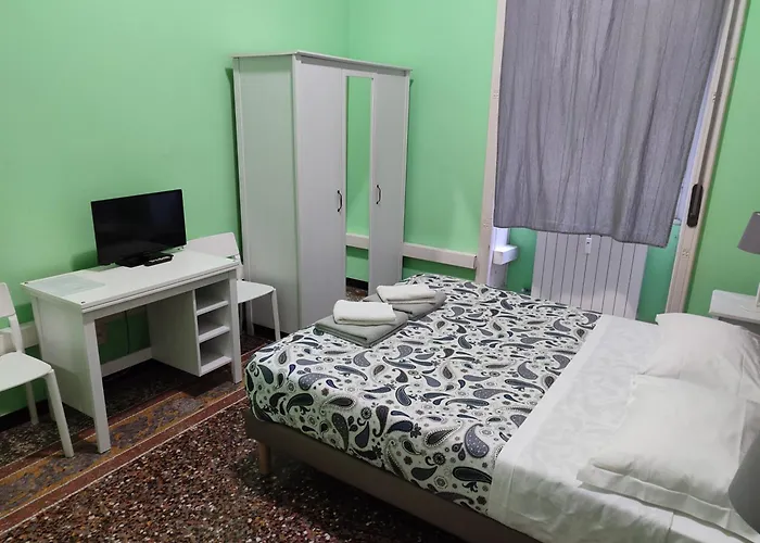 Hotel Alambra 2*