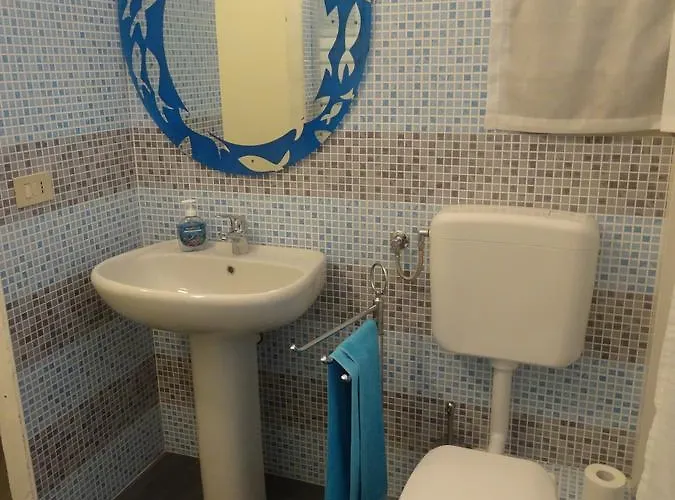 Alambra Hotel 2*