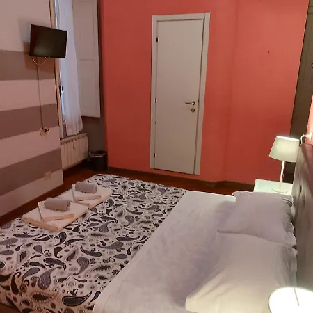 Отель Locanda Alambra Генуя