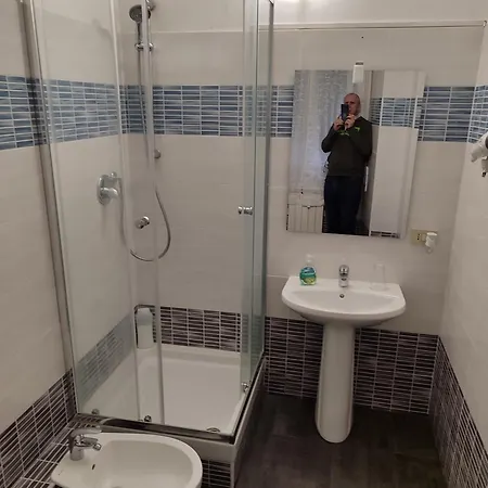 Отель Locanda Alambra 2*